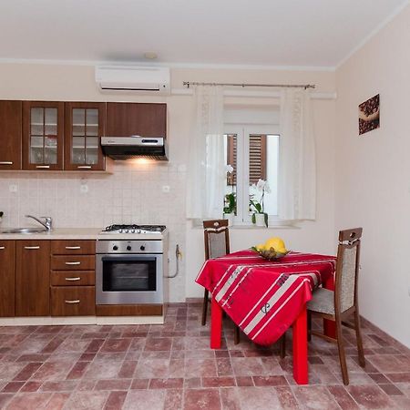 Apartment Aleksandra リエカ エクステリア 写真